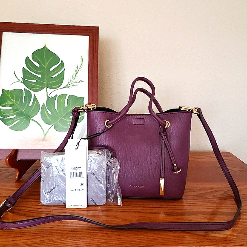 Calvin Klein Gabrianna Reversible Crossbody Bag